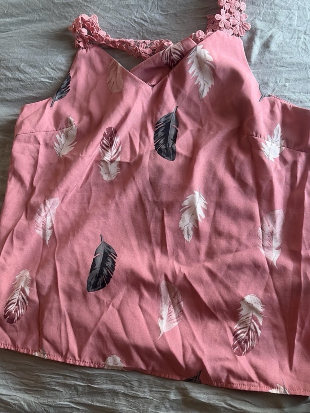 Pink Feather Print Crochet Strap Tank Top